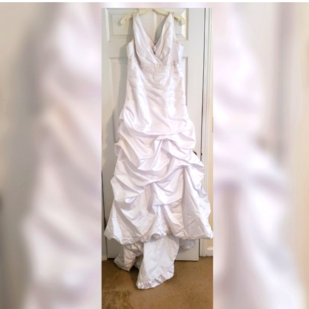 David's Bridal Wedding Dress